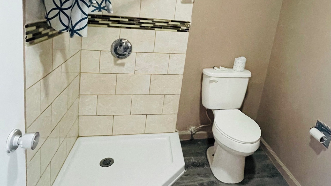 Photo of Bathroom in Tonopah