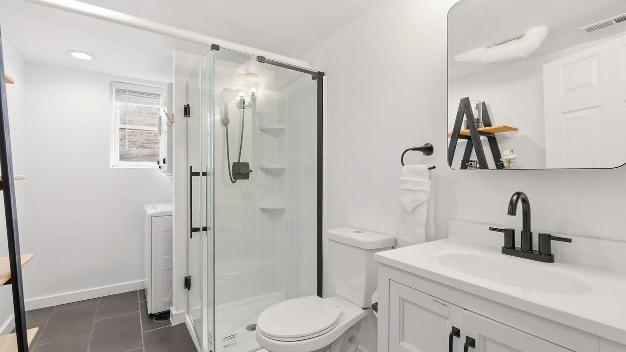 Photo of Bathroom in University Park