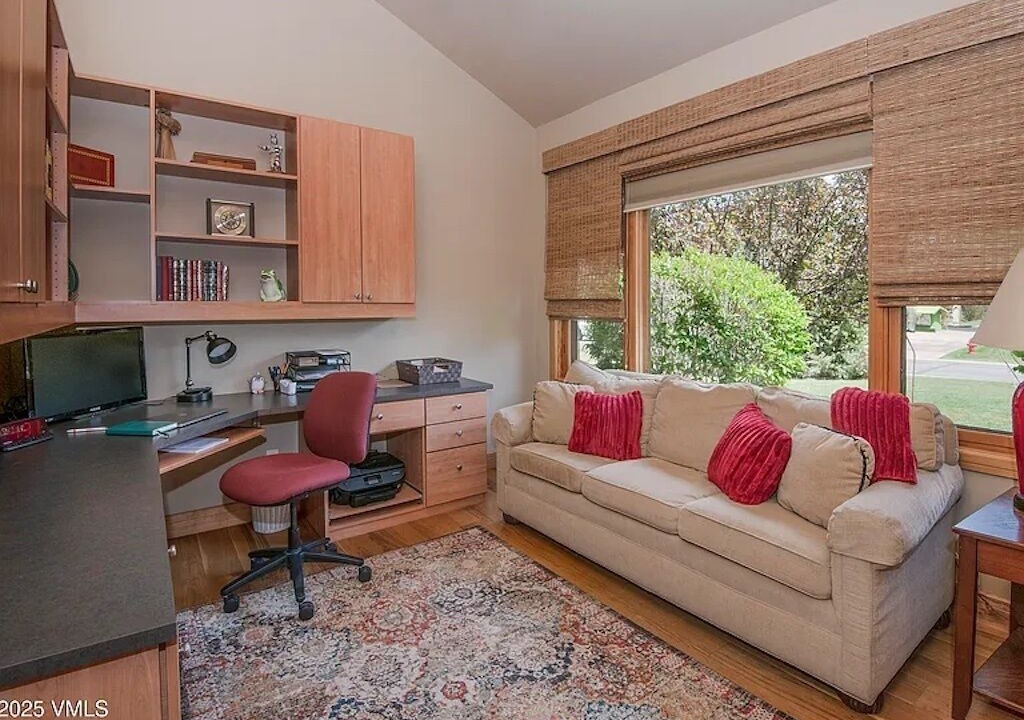 Photo of Livingroom in Gypsum