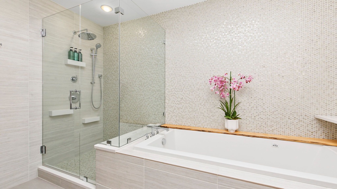 Photo of Bathroom in Martinez Park