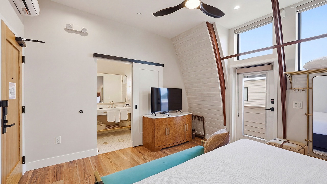 Photo of Bedroom in Morro Bay