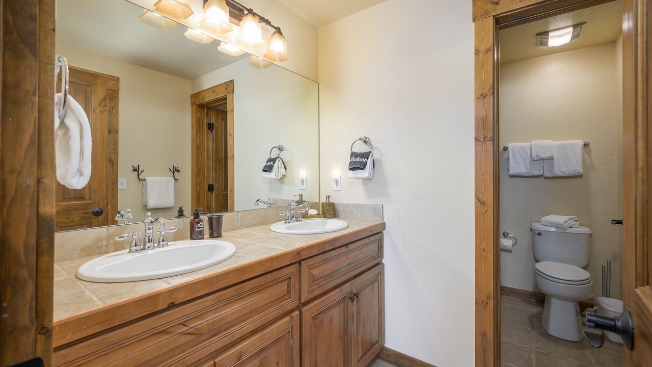Photo of Bathroom in Bear Crossing