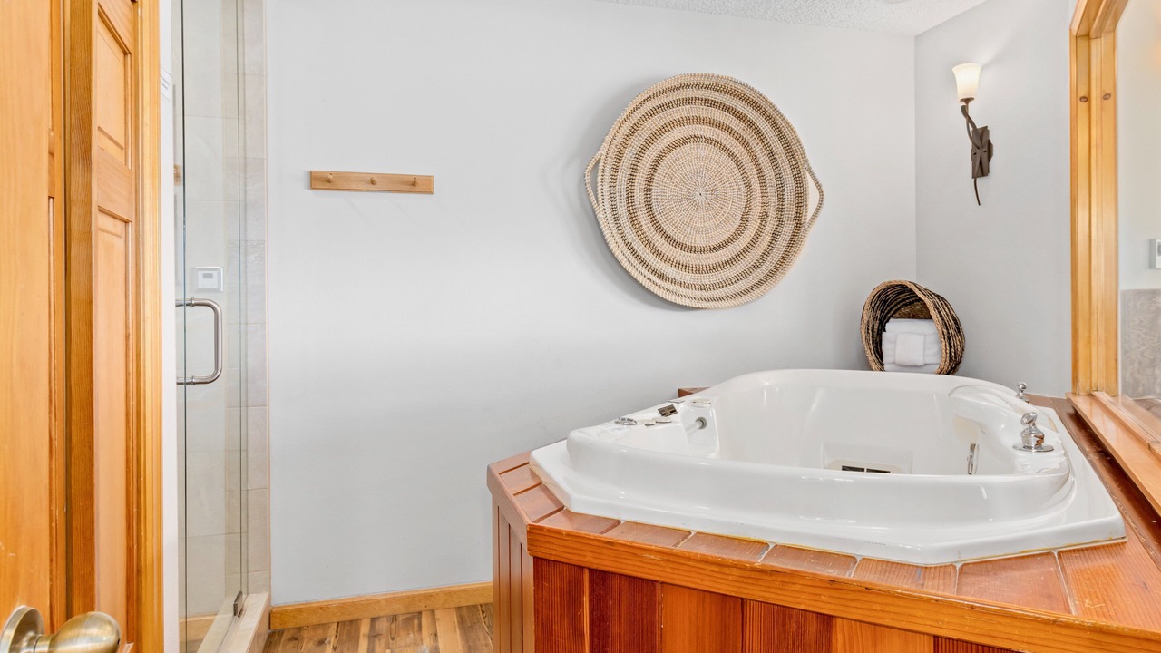 Photo of Bathroom in Windcliff Estates