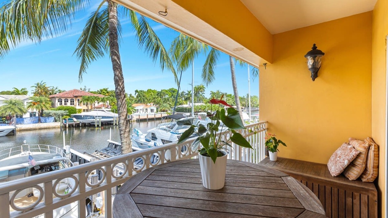 Photo of Others in Hendricks and Venice Isles