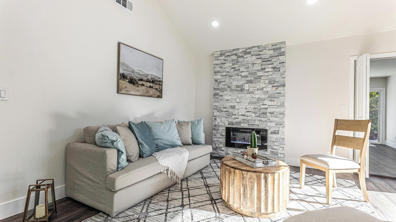 Photo of Livingroom in Edenvale