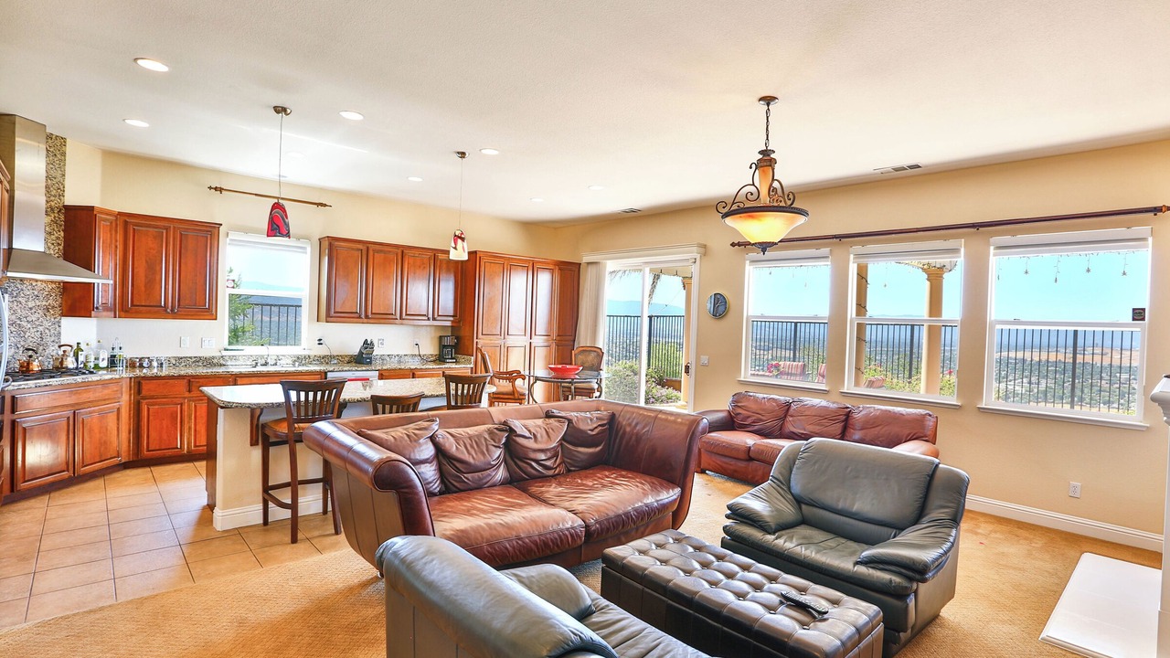 Photo of Livingroom in Silver Creek