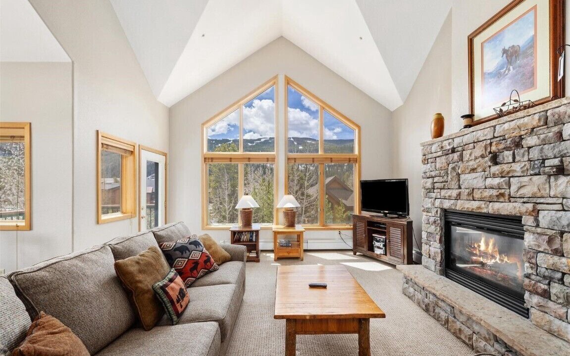 Photo of Livingroom in Mountain House