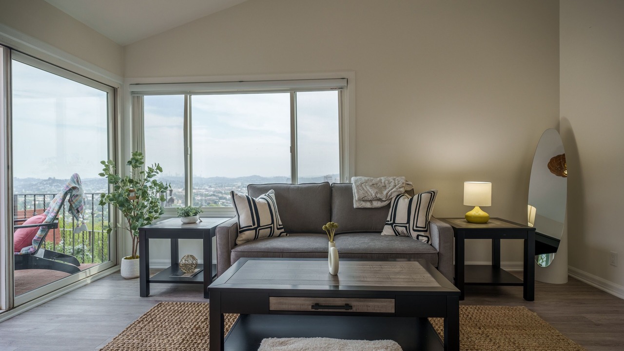 Photo of Livingroom in Greenbriar