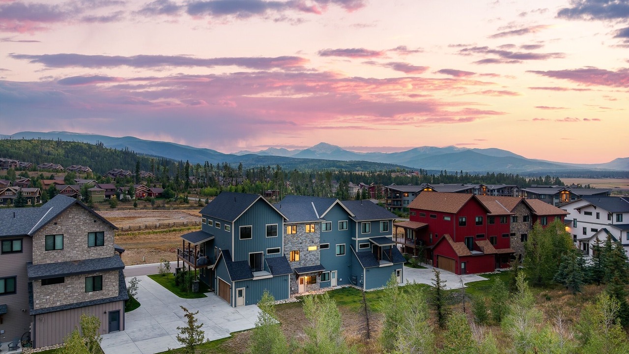 Photo of Outdoor in Fraser