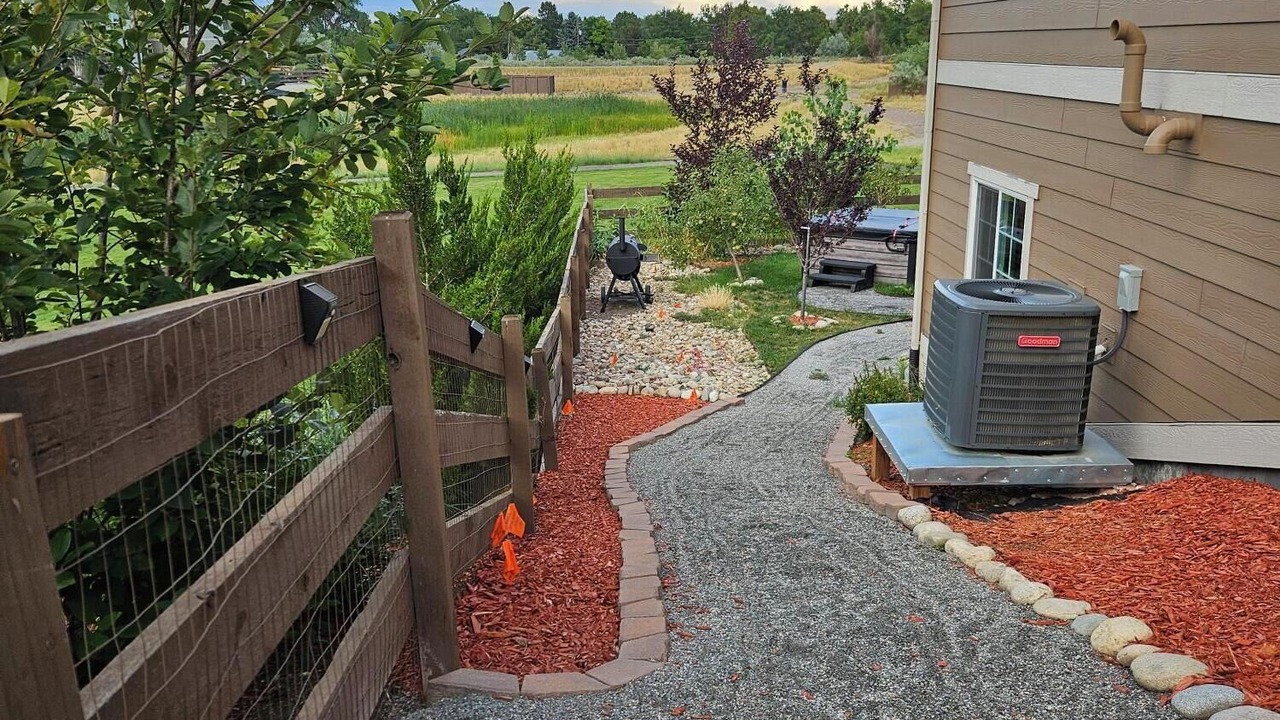 Photo of Outdoor in Golden