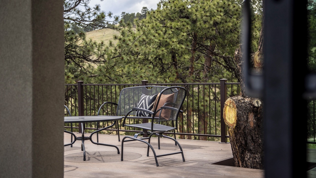 Photo of Outdoor in Golden