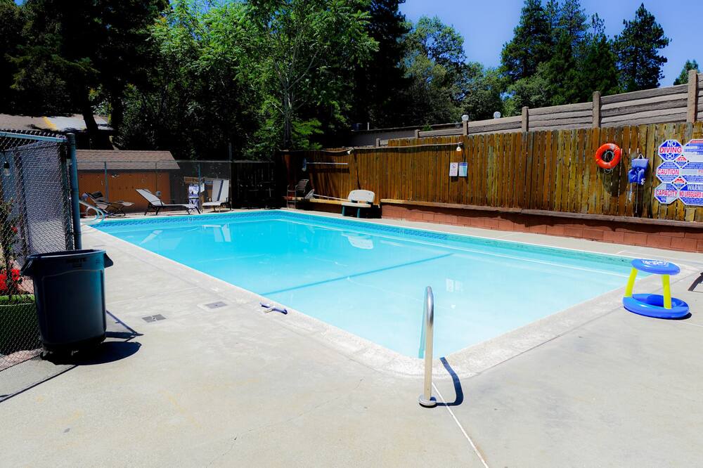 Photo of Outdoor in Crestline