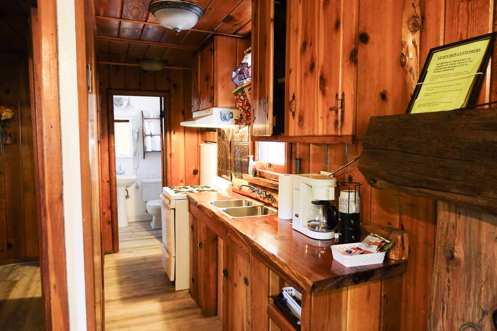 Photo of Kitchen in Crestline