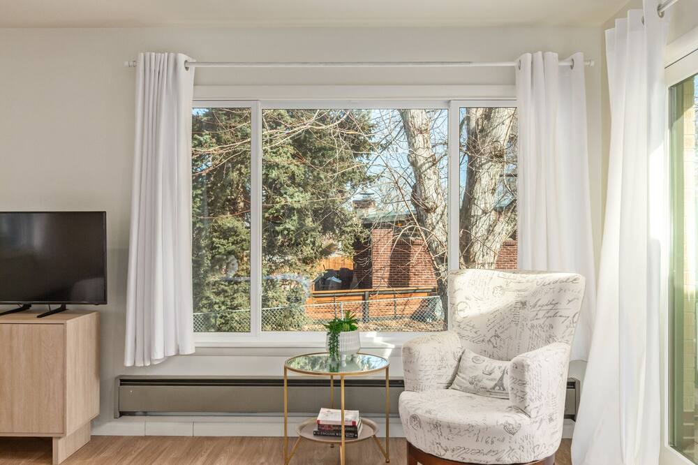 Photo of Livingroom in Littleton