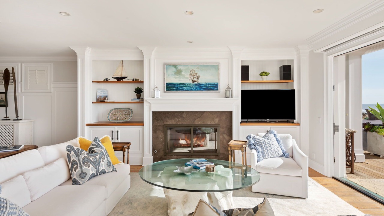 Photo of Livingroom in Ventura