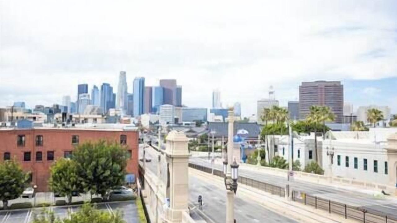 Photo of Others in Arts District