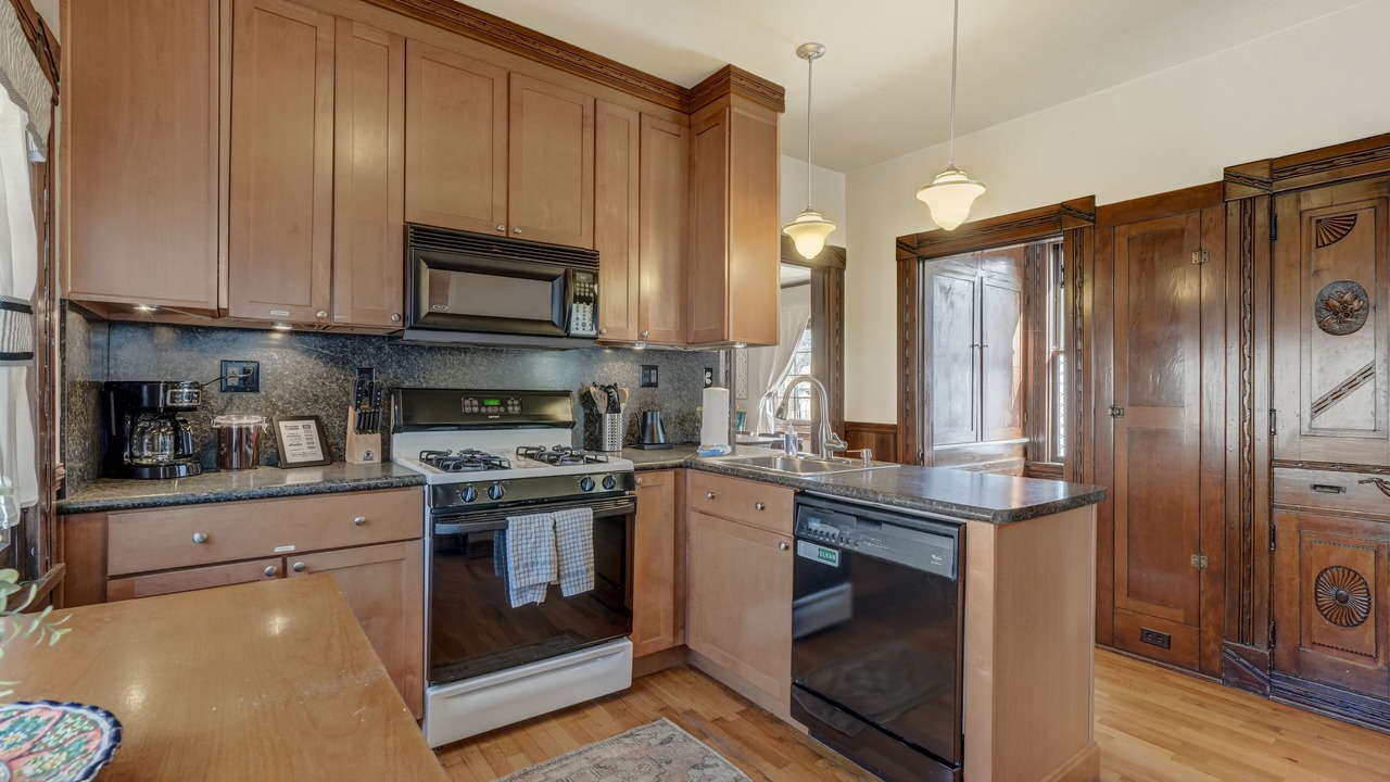 Photo of Kitchen in Central Colorado Springs