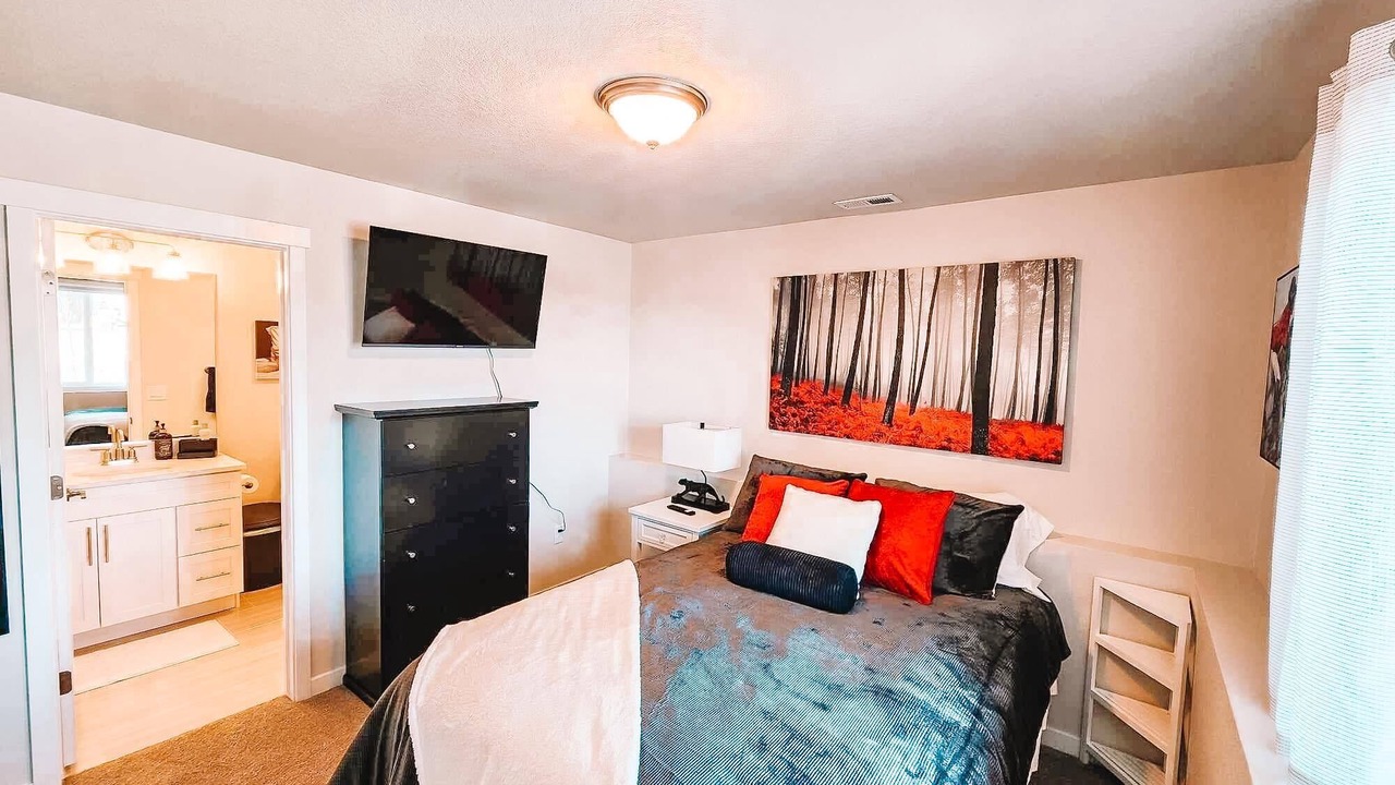 Photo of Bedroom in Colorado Springs