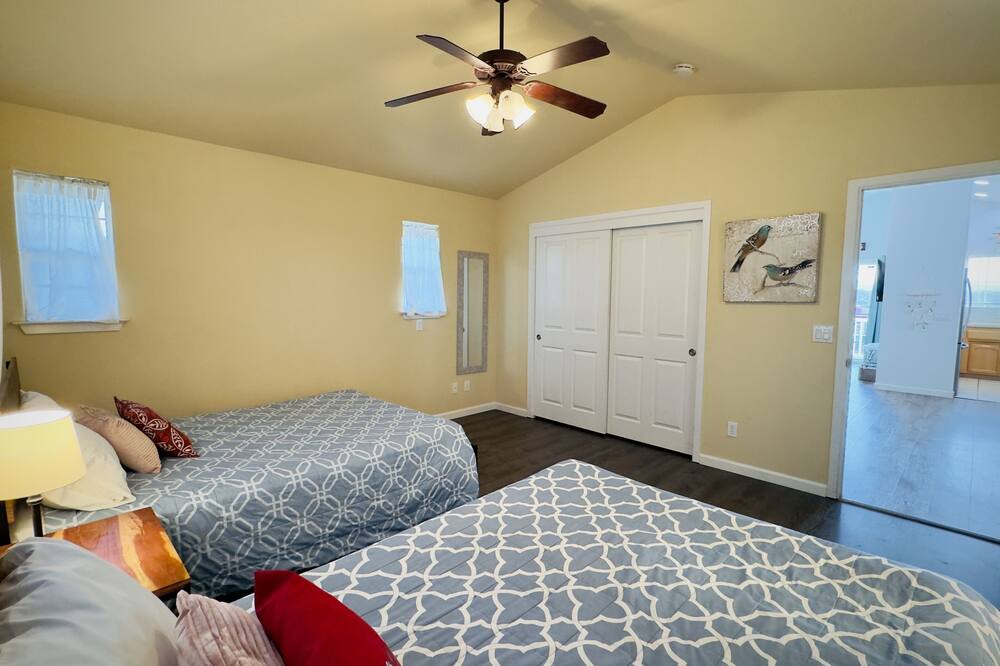 Photo of Bedroom in Oceano