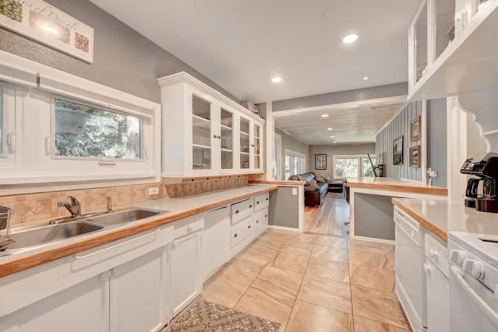 Photo of Kitchen in Evergreen