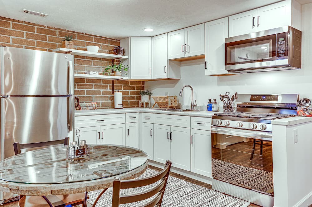 Photo of Kitchen in Greentown