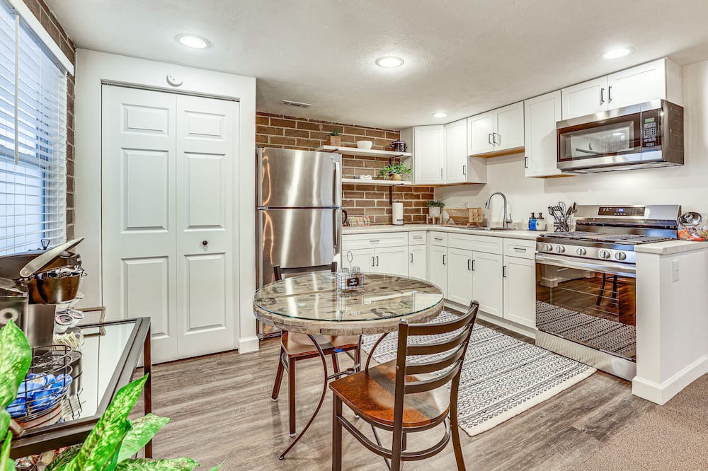 Photo of Kitchen in Greentown