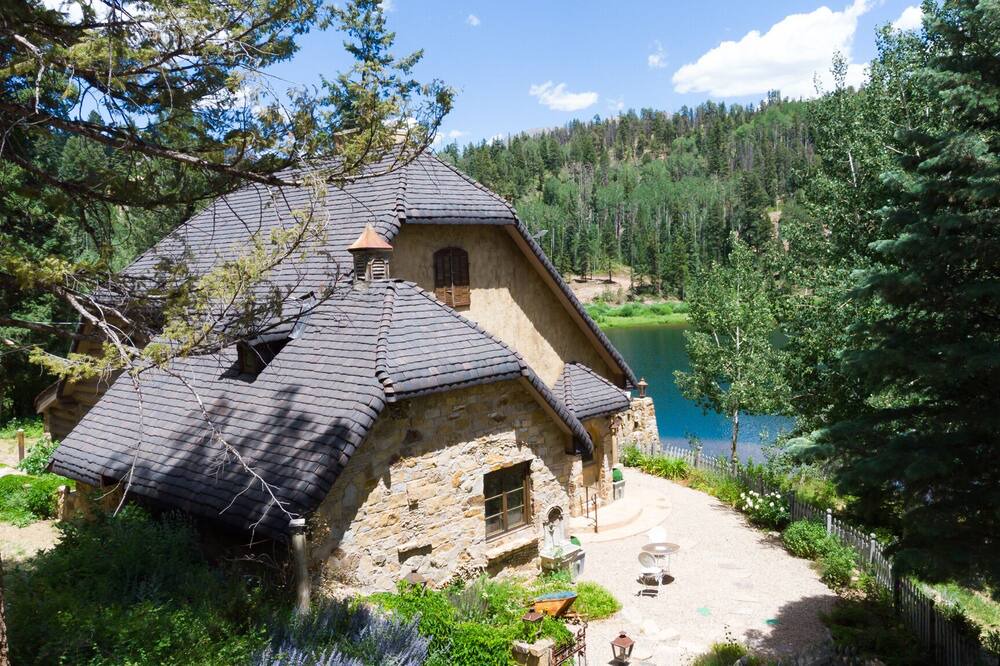 Photo of Outdoor in Columbine Lake