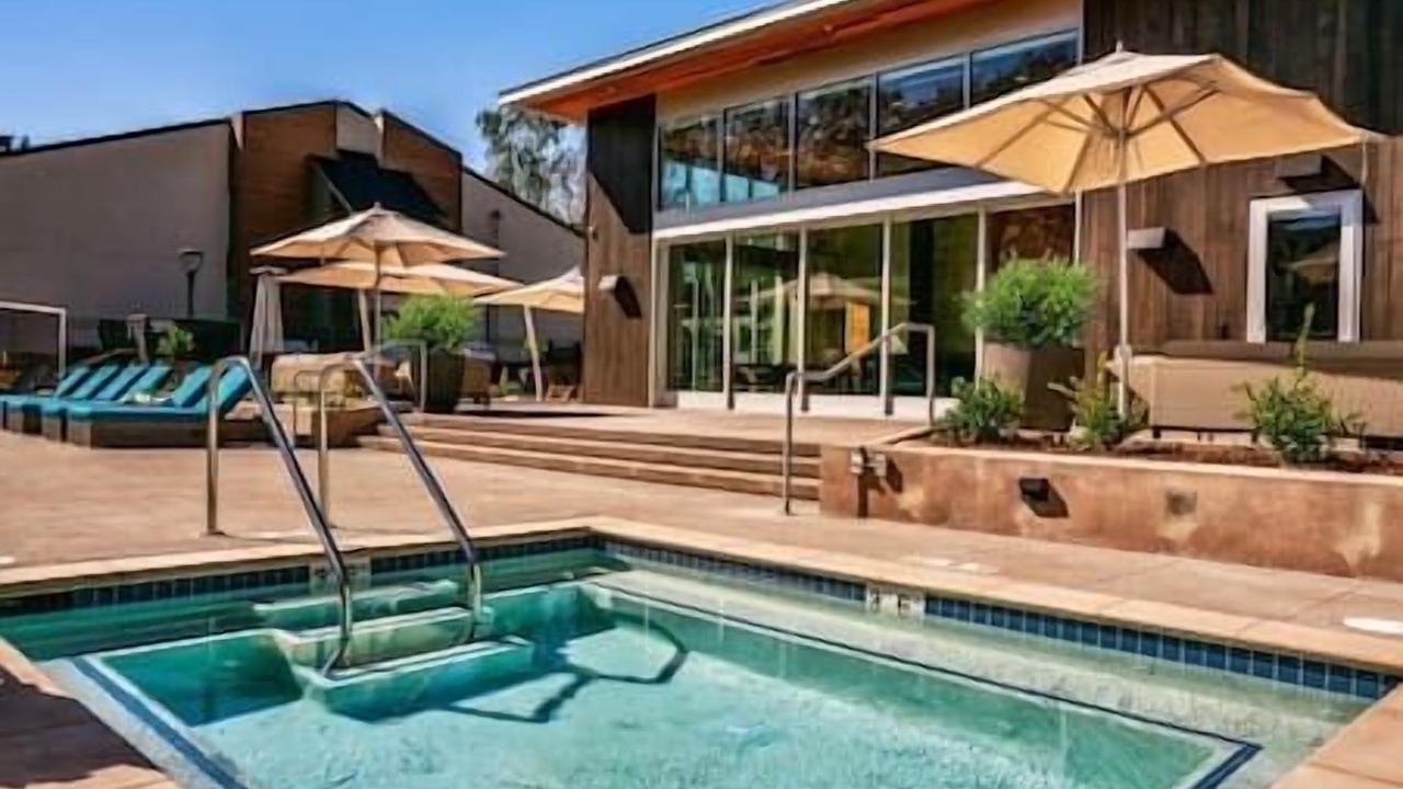 Photo of Outdoor in Menlo Park