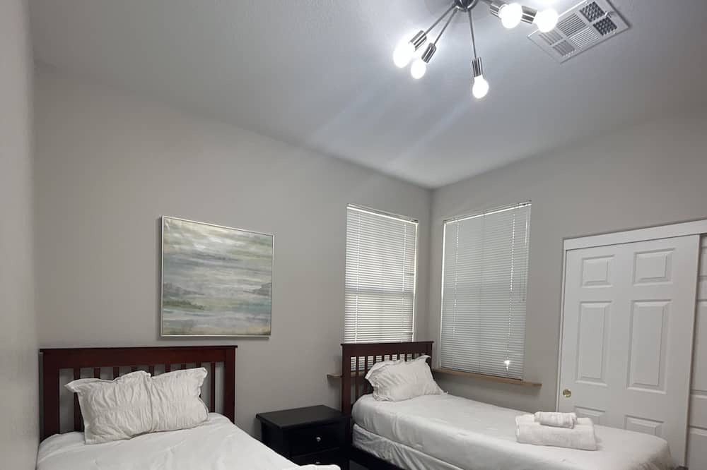 Photo of Bedroom in Summerlin