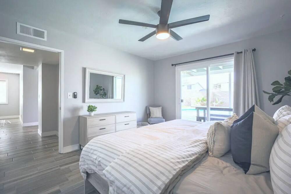 Photo of Bedroom in Spring Valley