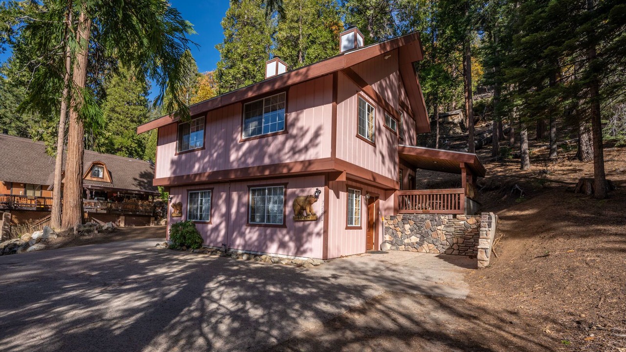 Photo of Outdoor in Yosemite West