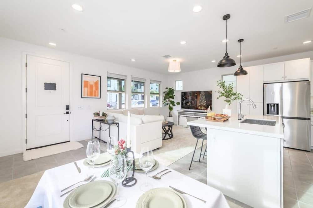 Photo of Kitchen in San Juan Capistrano