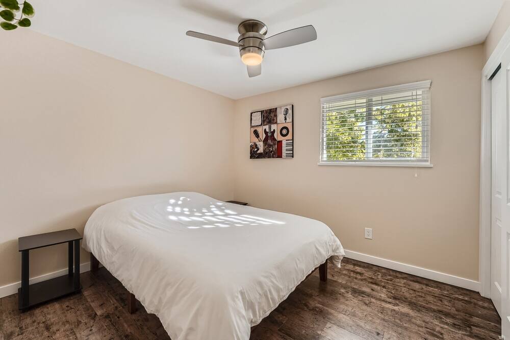 Photo of Bedroom in Lakewood