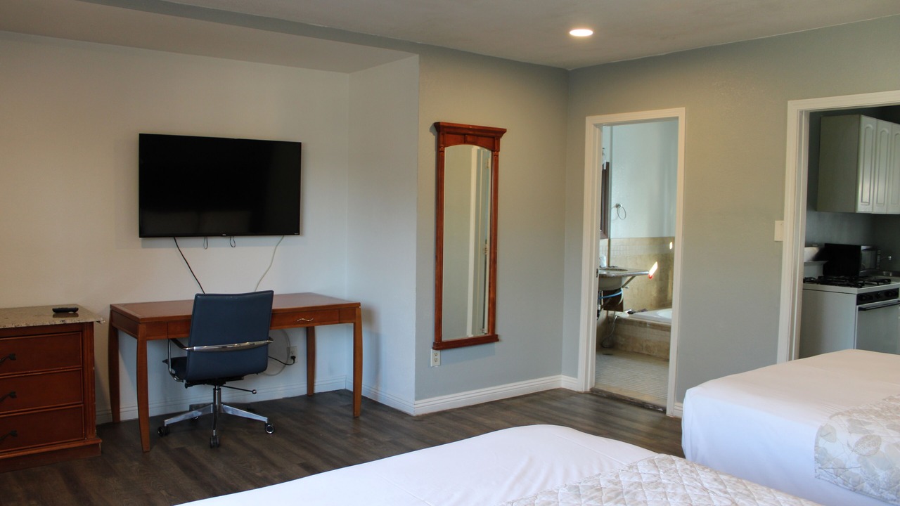 Photo of Bedroom in Lake Elsinore