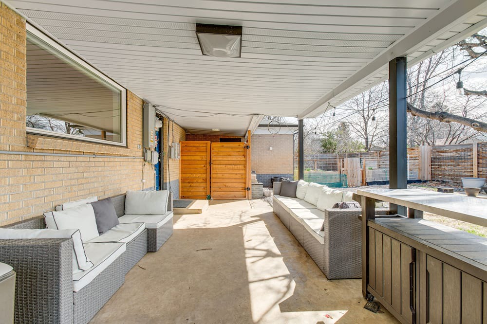 Photo of Outdoor in Barths