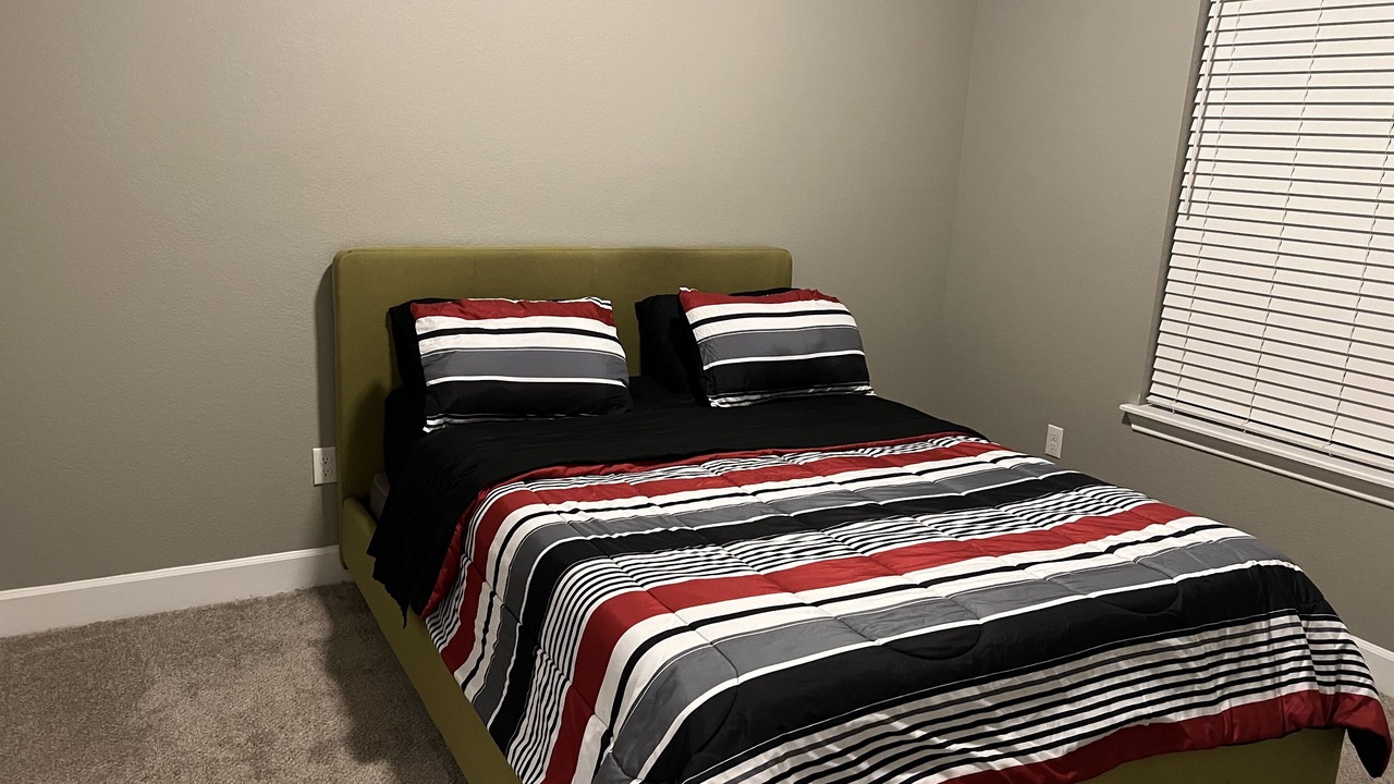 Photo of Bedroom in Kennedy