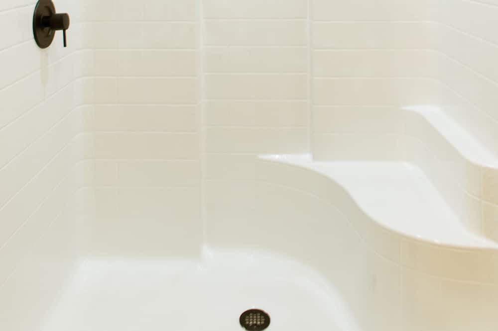 Photo of Bathroom in McKinleyville