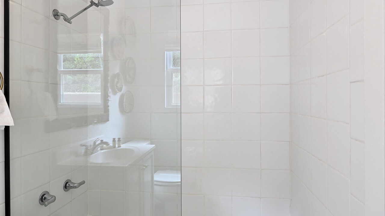 Photo of Bathroom in Tesuque