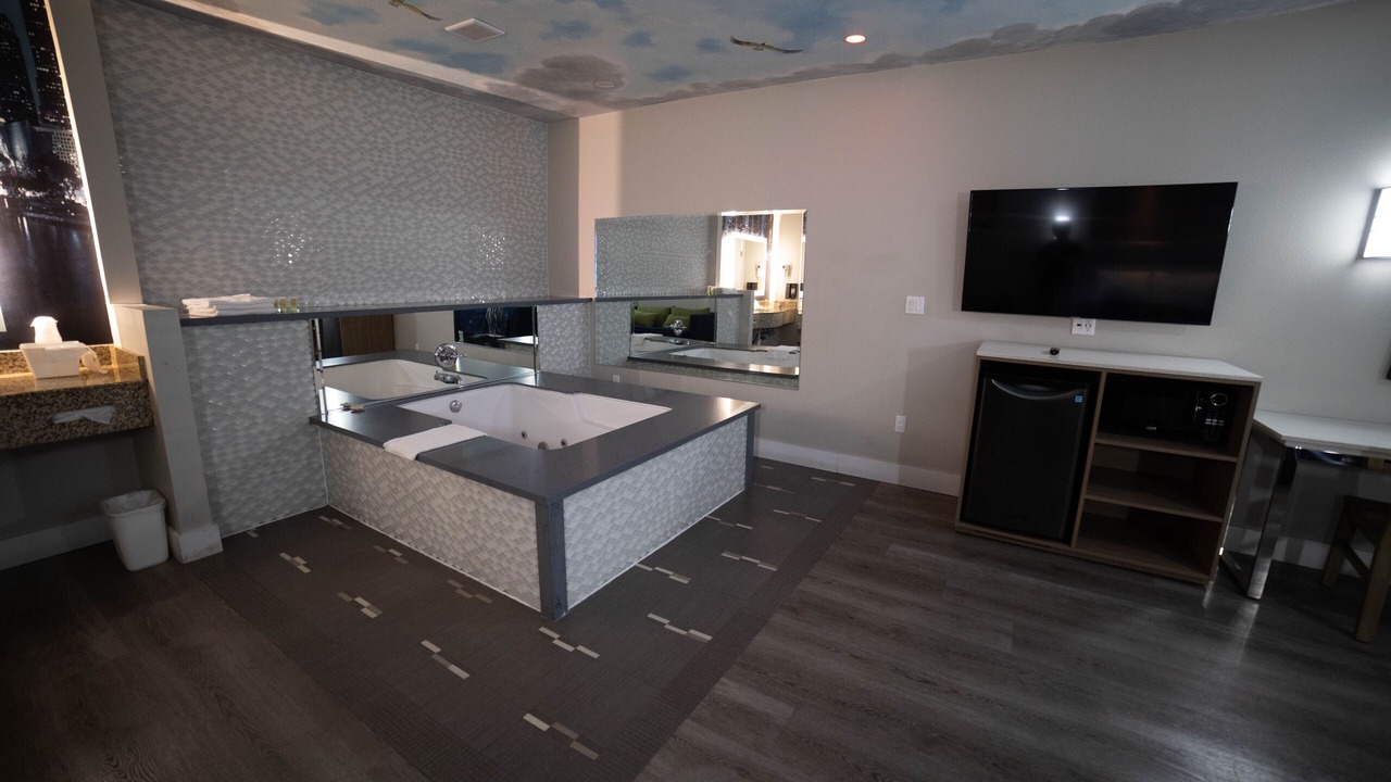 Photo of Bedroom in Pico Rivera
