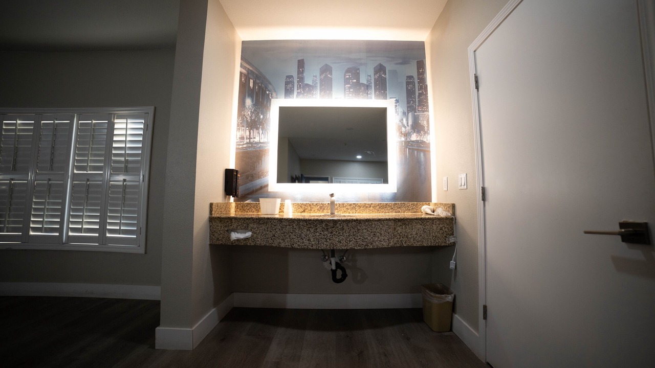 Photo of Bathroom in Pico Rivera