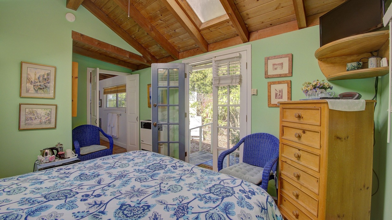 Photo of Bathroom in Oak Park