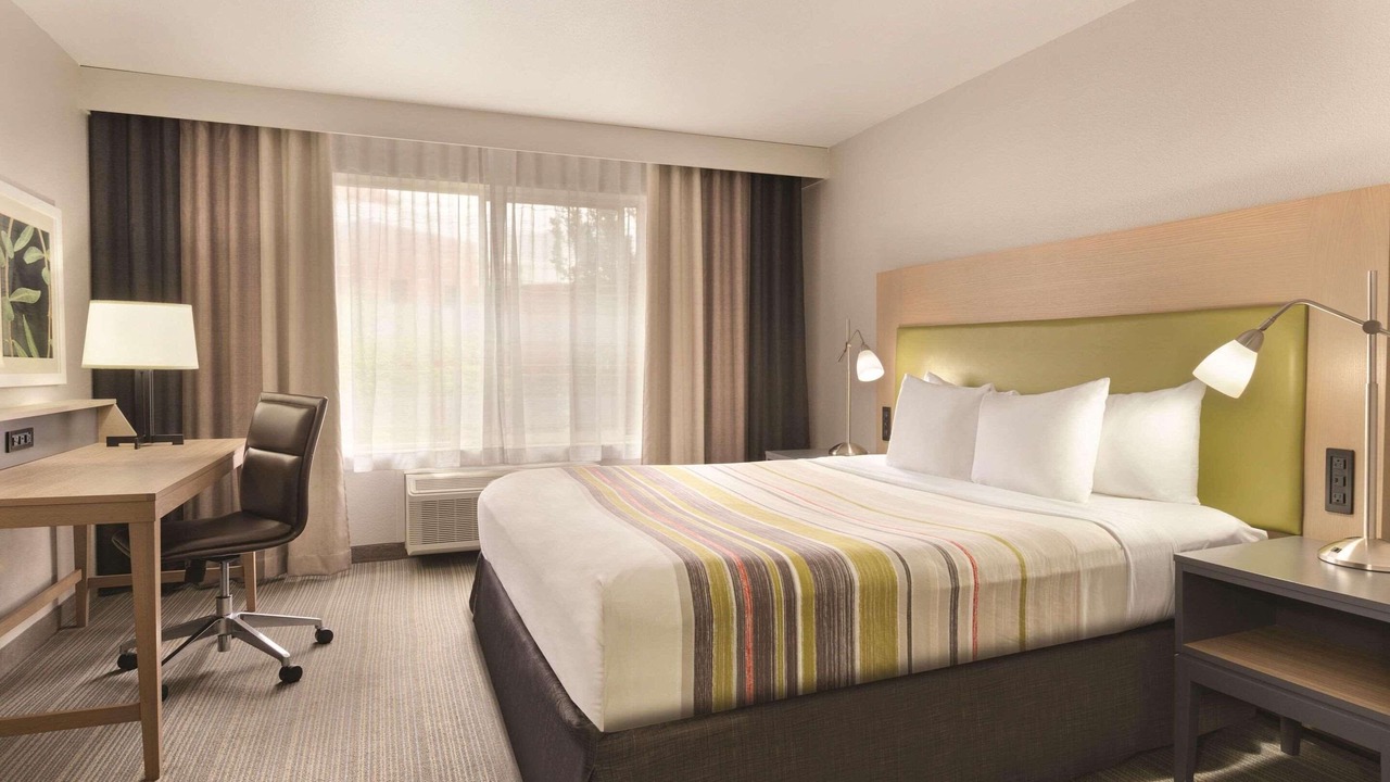 Photo of Bedroom in Raisin