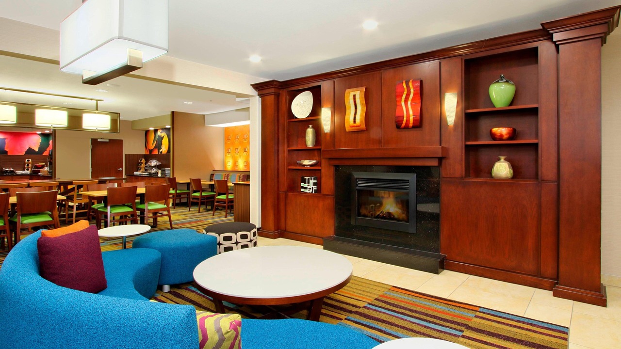 Photo of Livingroom in Southwest Colorado Springs