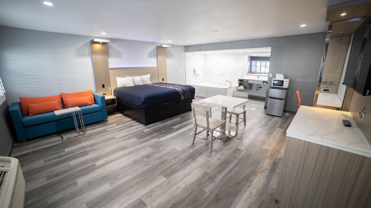 Photo of Livingroom in West Whittier-Los Nietos