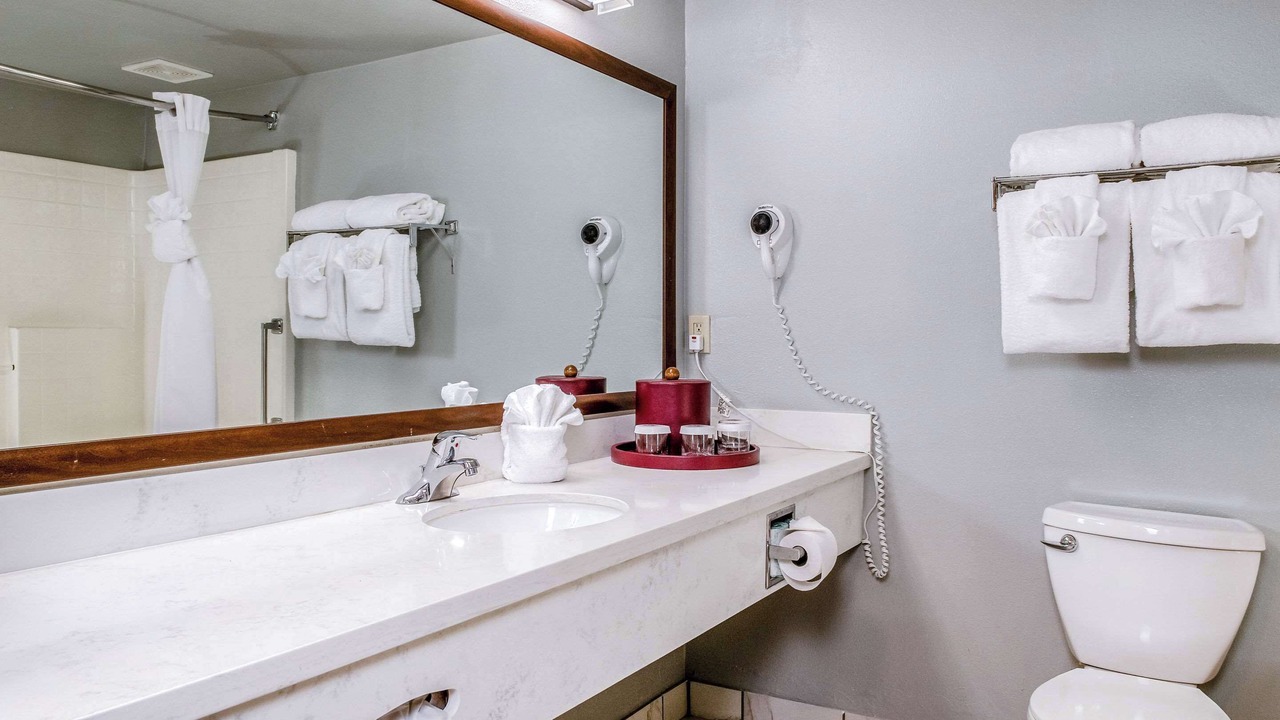 Photo of Bedroom in Eureka