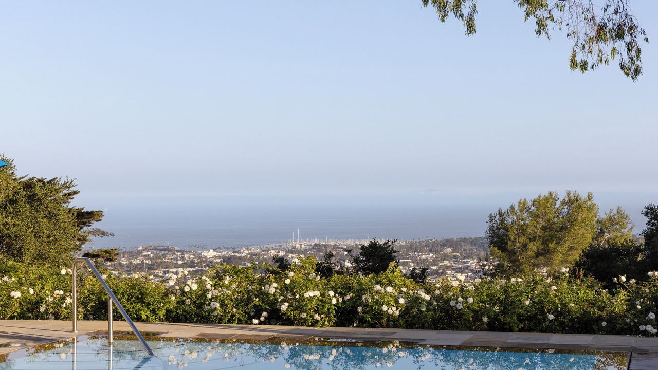 Photo of Outdoor in Upper Riviera