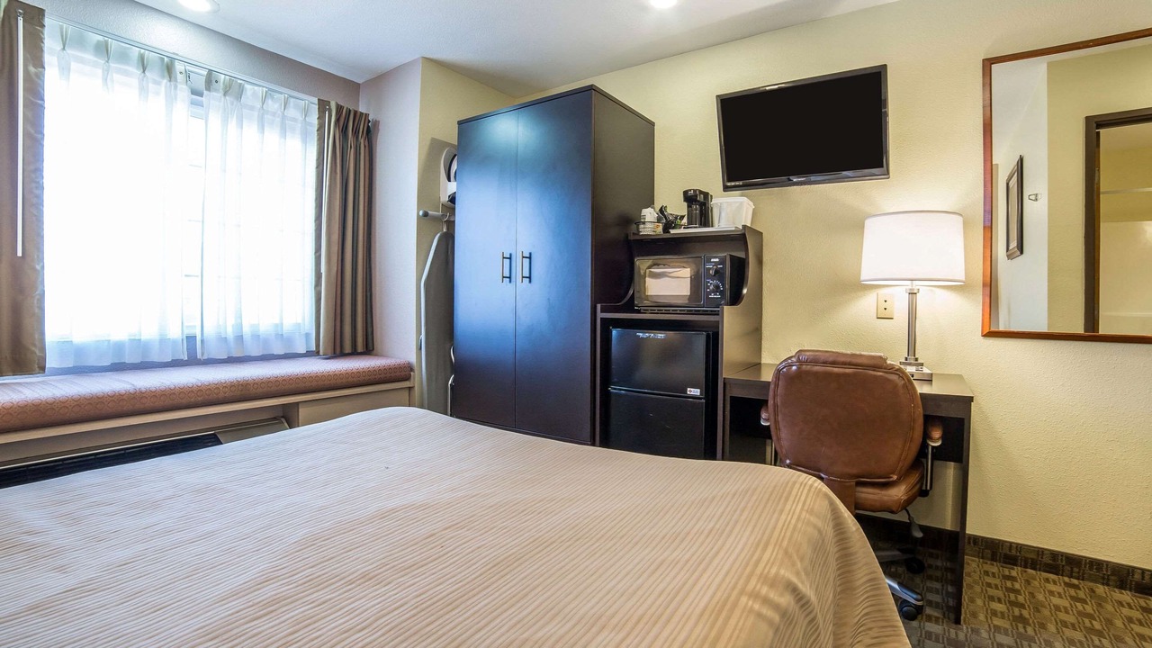 Photo of Bedroom in Elko