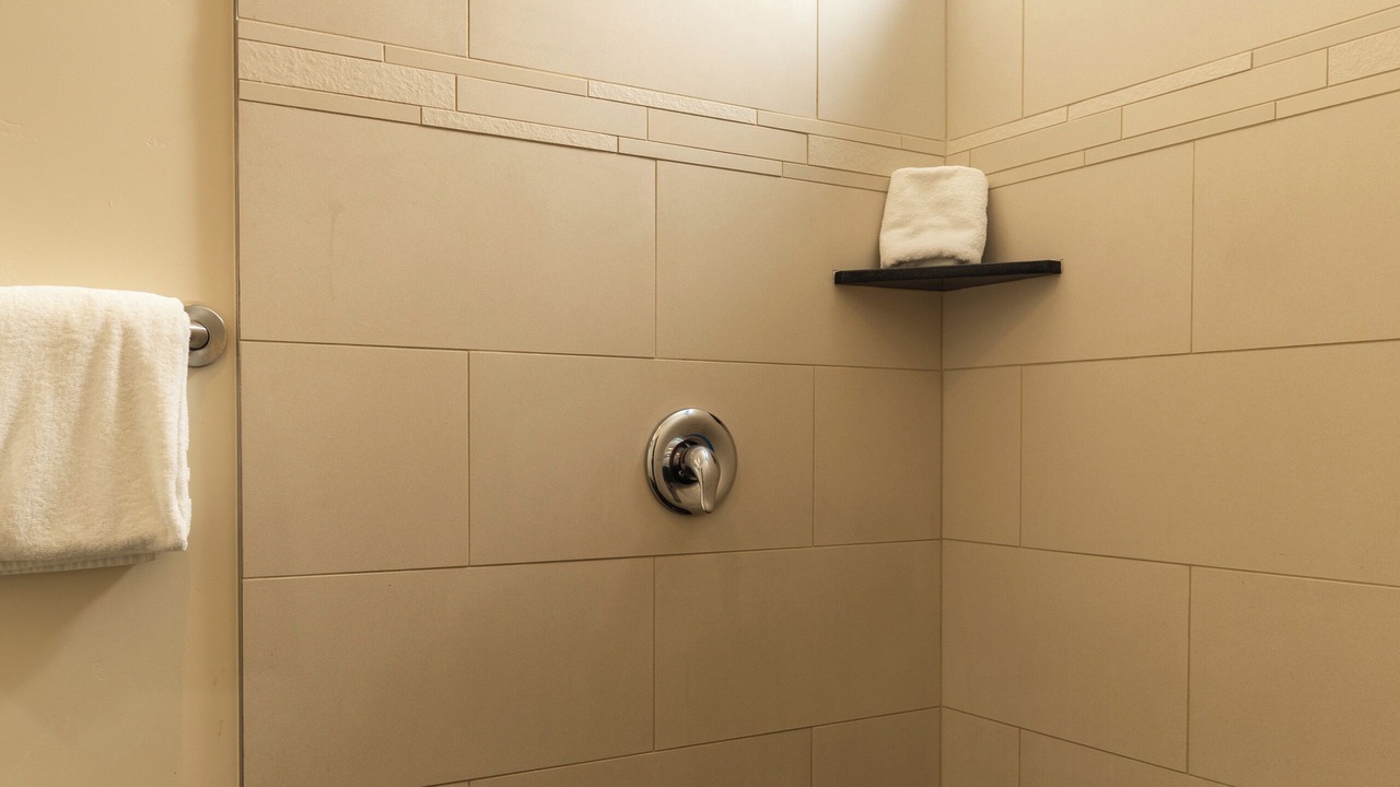 Photo of Bathroom in North State