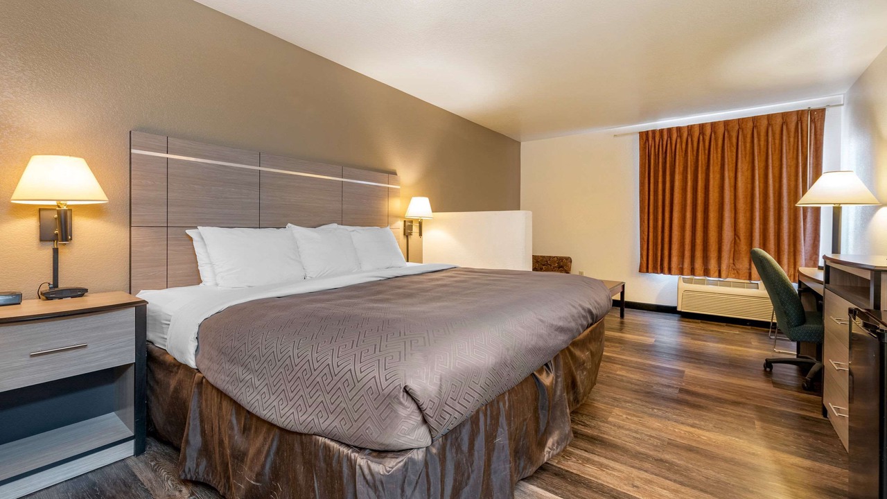 Photo of Bedroom in Pueblo