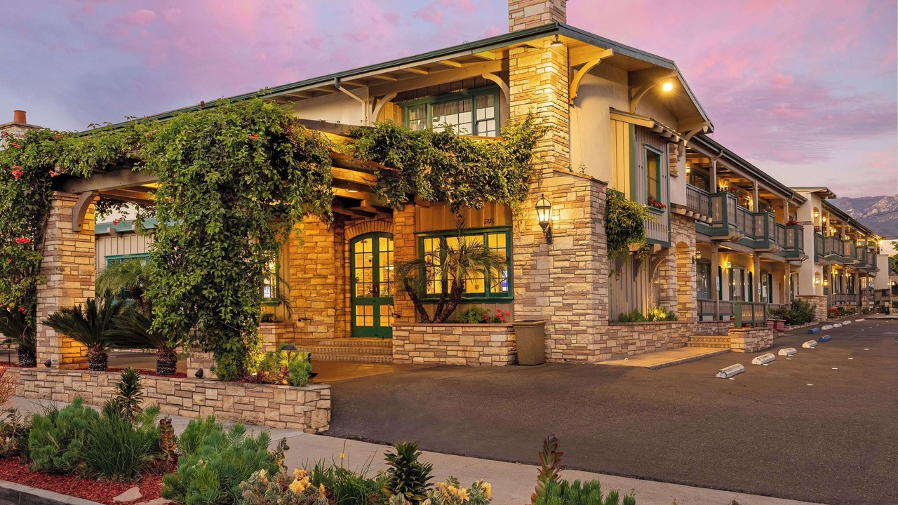 Photo of Outdoor in Oak Park